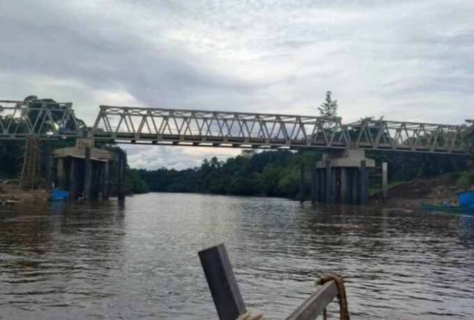 Jembatan-Long-Gelawang